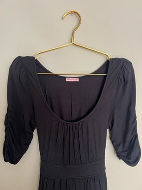 Juicy Couture Black Scoop-Neck Ruched 1/2 Sleeve Dress